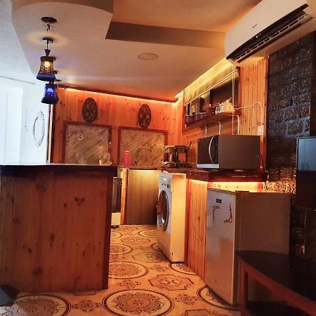 Zeus Apartment Dzseras Kültér fotó