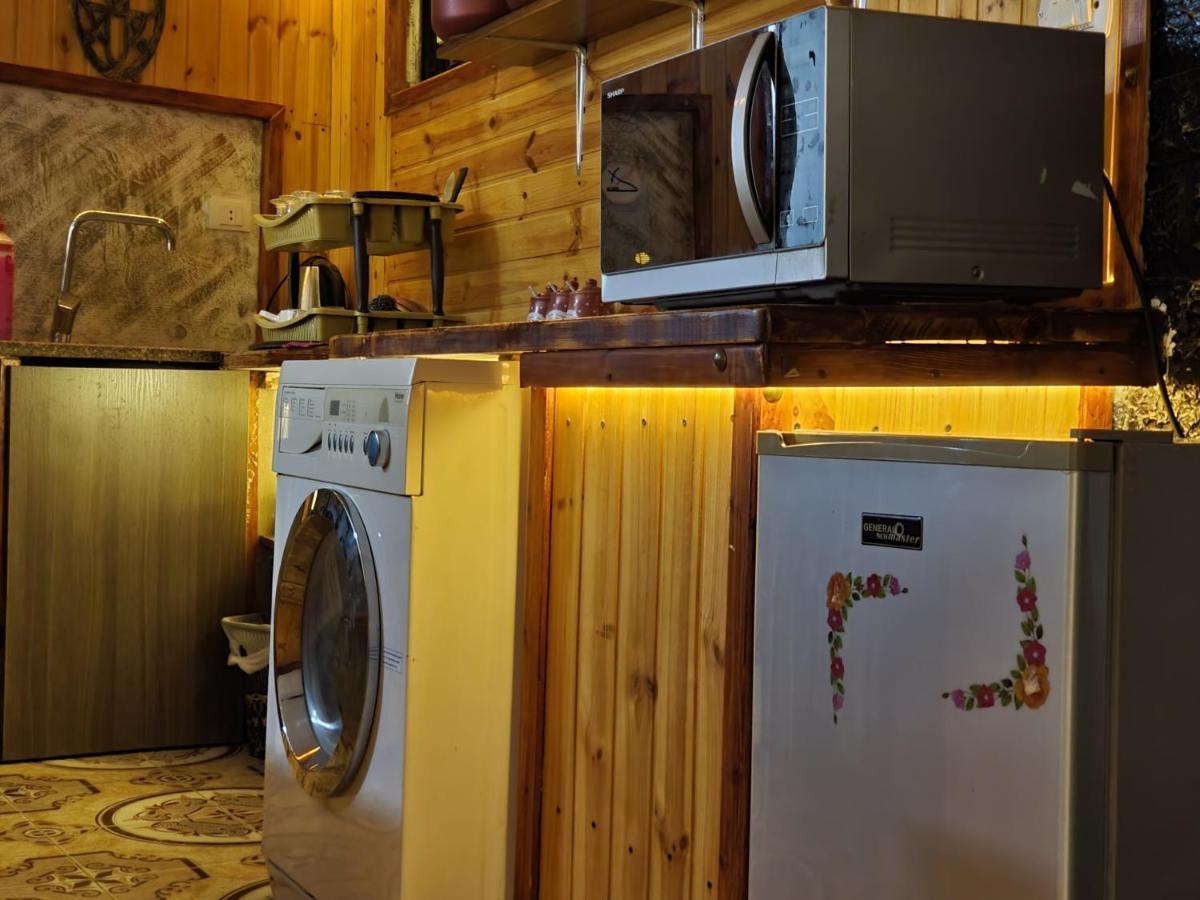 Zeus Apartment Dzseras Kültér fotó