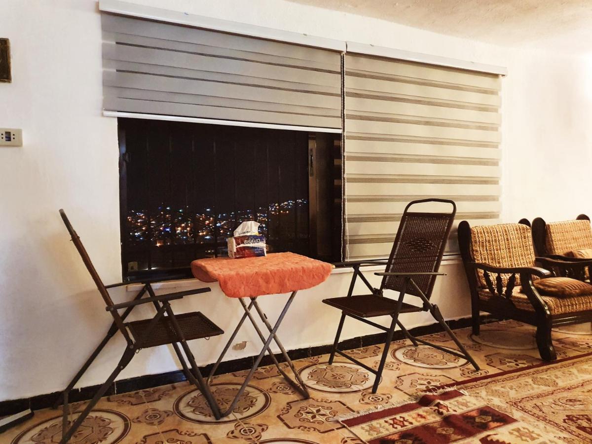 Zeus Apartment Dzseras Kültér fotó